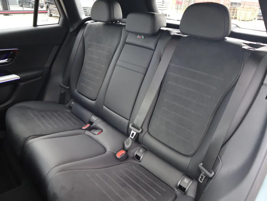 Mercedes-Benz GLC 300e 4MATIC Business Solution AMG