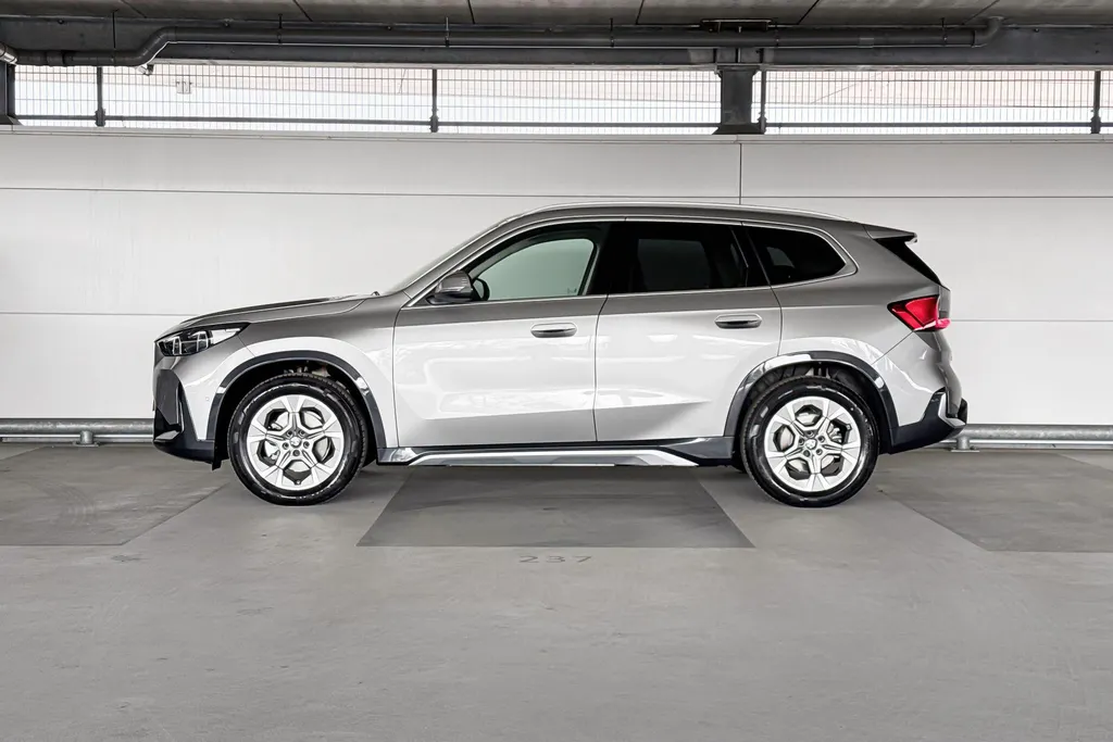 BMW iX1 eDrive20 Pure Edition 67 kWh