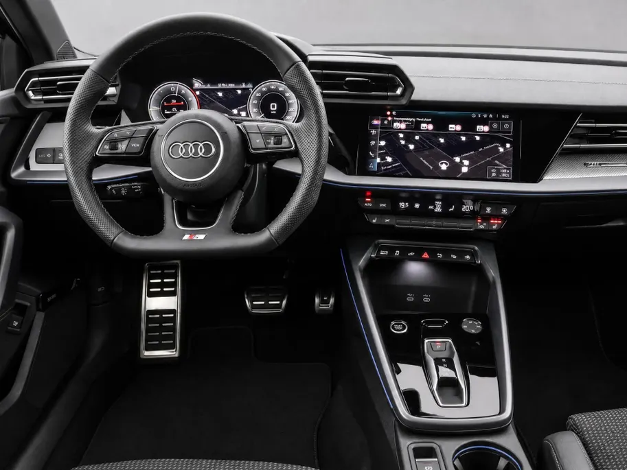 Audi A3 Sportback 40 TFSI e S edition 204 PK · Sonos premium met 3D geluid · Comfortsleutel zonder safelock · Assistentiepakket rijden en parkeren plus · MEGA Sale