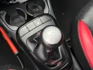 Kia Picanto 1.0 DPi GT-Line Edition | Climate Control | Cruise Control | Keyless | Camera | Leder | Apple Carplay | Android Auto | Navi | Lichtmetalen Velgen |
