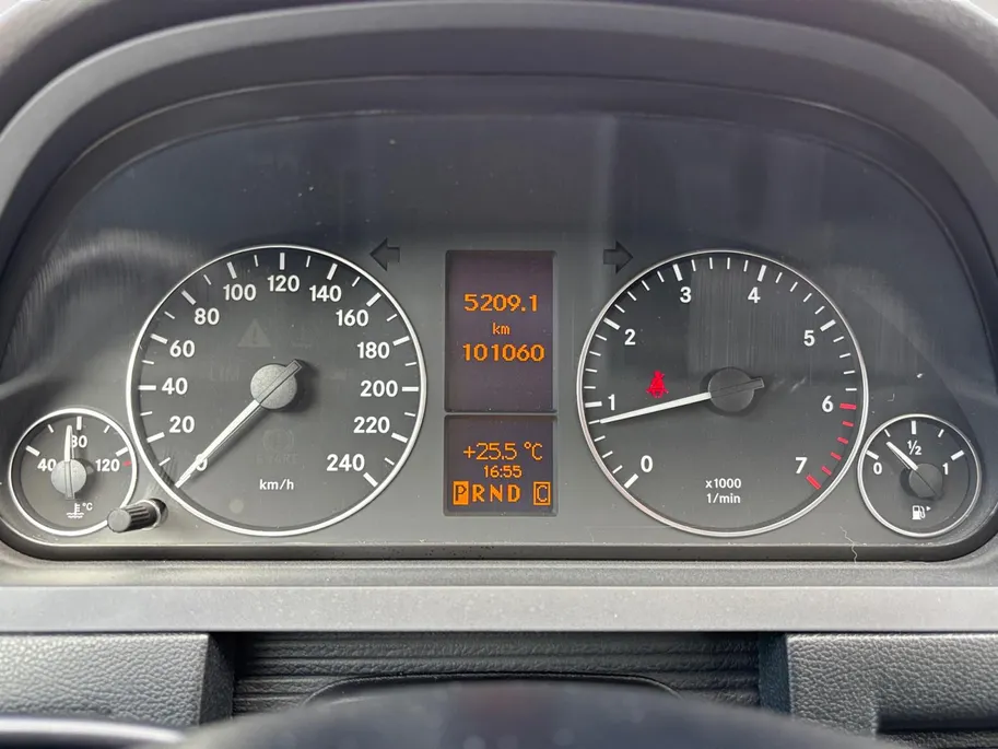 Mercedes-Benz A-Klasse 180 Avantgarde Automaat | Airco | Cruise Control | Stoelverwarming | Bluetooth | 12 maanden garantie! |
