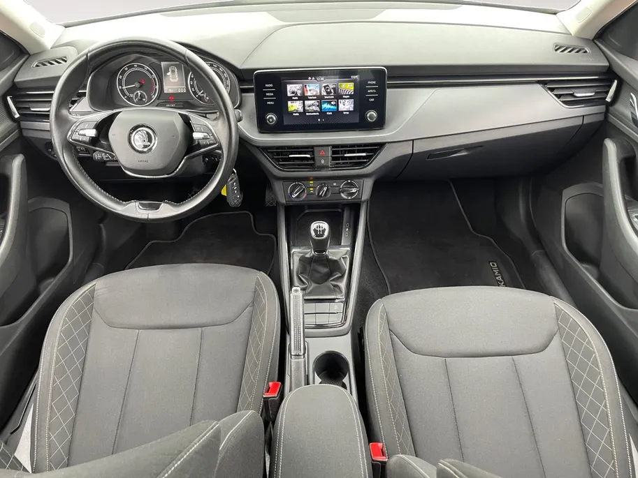 Škoda Kamiq 1.0 TSI Active *Navi via Carplay*Parkeersensoren*Cruise Control*Airco*LM.Velgen*Leuke auto!
