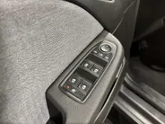 Renault Clio 145PK E-Tech Full Hybrid Techno Automaat | Digital Cockpit | 9,3' Navi | Climate Control | Apple CarPlay/Android Auto | Camera | Cruise Control | Armsteun | Lichtmetalen Velgen |