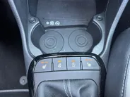 Kia Picanto 1.0 GDi GT-Line | Stoel/Stuurverwarming | Keyless entry | Schuif/Kanteldak | Draadloze oplader | Fabrieksgarantie | NAP