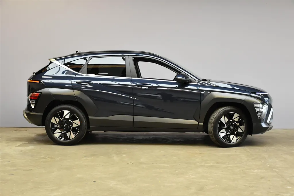 Hyundai Kona 1.6 GDI HEV Premium Sky