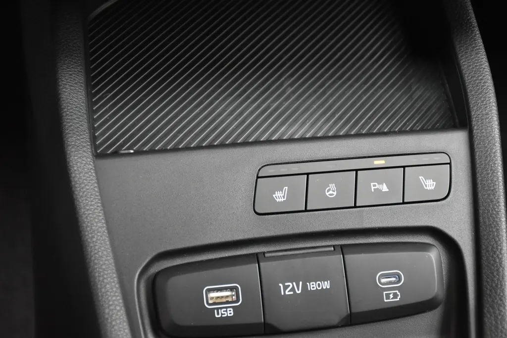 Kia Stonic 1.0 T-GDi MHEV 115pk DynamicPlusLine