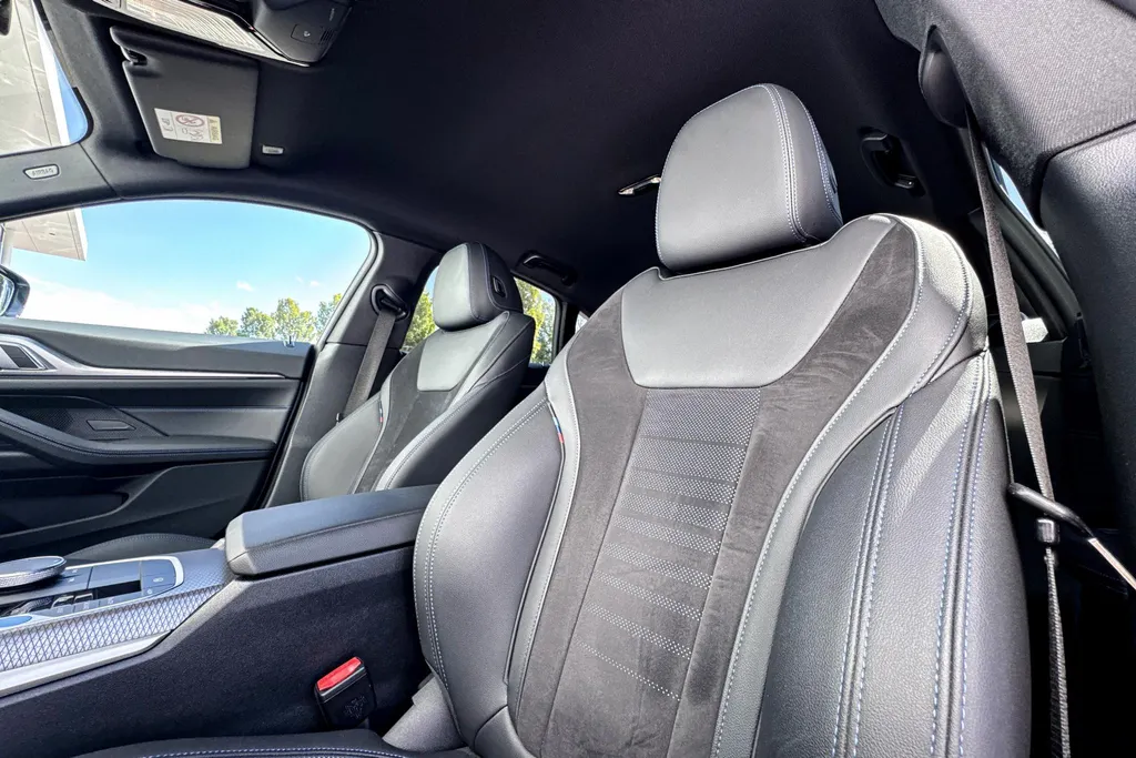 BMW i4 eDrive35 70 kWh