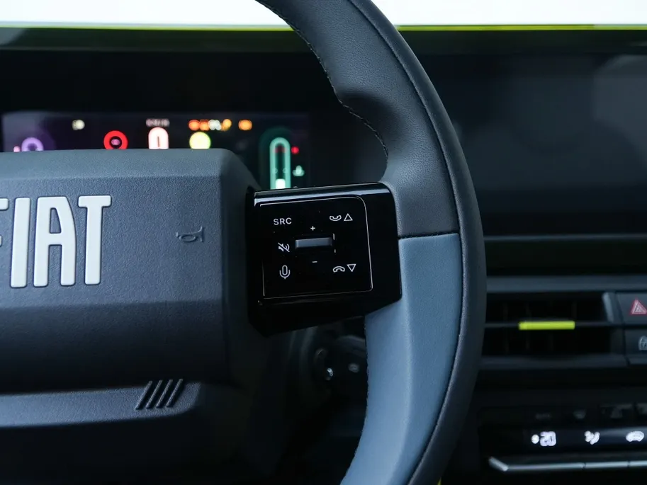 Fiat Grande Panda 1.2 Hybrid 100 PK La Prima | Navi | Camera | Carplay