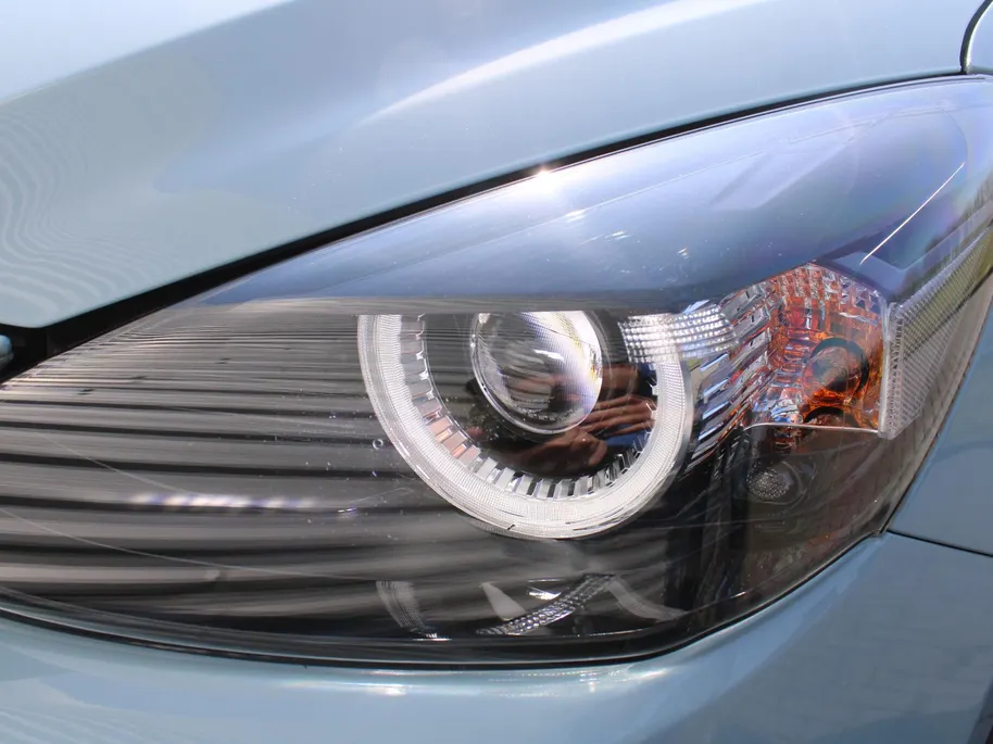 Mazda 2 1.5 e-SkyActiv-G 90PK 6MT Exclusive-Line | Private lease v.a. € 429 p/m | Camera | Dodehoek detectie | Clima | LED | Stoel- / Stuurverwarming |