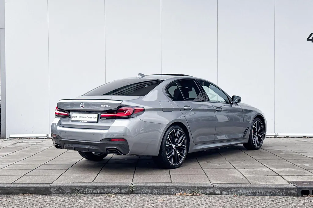 BMW 5 Serie Sedan 530e M-Sport Pro