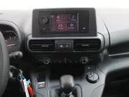 Toyota ProAce CITY 1.2 Turbo L1 Comfort | Clima | Cruise | 3-zits | Benzine! Mag alle milieu zones in! |