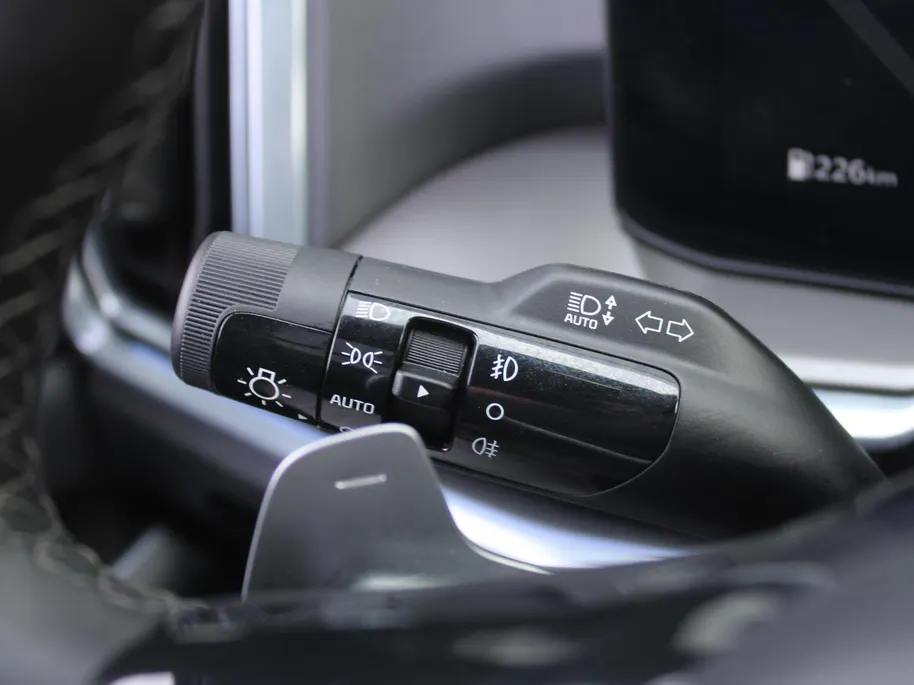 Kia Sorento 1.6 T-GDi Plug-in Hybrid 4WD ExecutiveLine 7p | Stuur-/stoelverwarming + ventilatie | Schuifdak | Leer | 360 Camera | Elek. stoelverst. | HUD | LED | 19' LM |