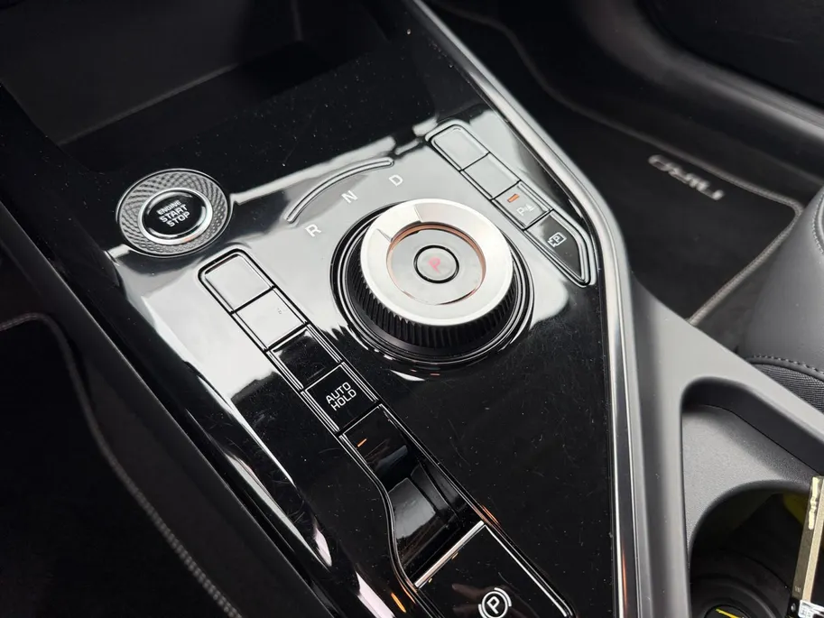 Kia Niro 1.6 GDi Hybrid DynamicLine | Zeer nette auto | 1e Eigenaar | Fabrieksgarantie | Trekhaak | Apple CarPlay & Android Auto | Navigatie |