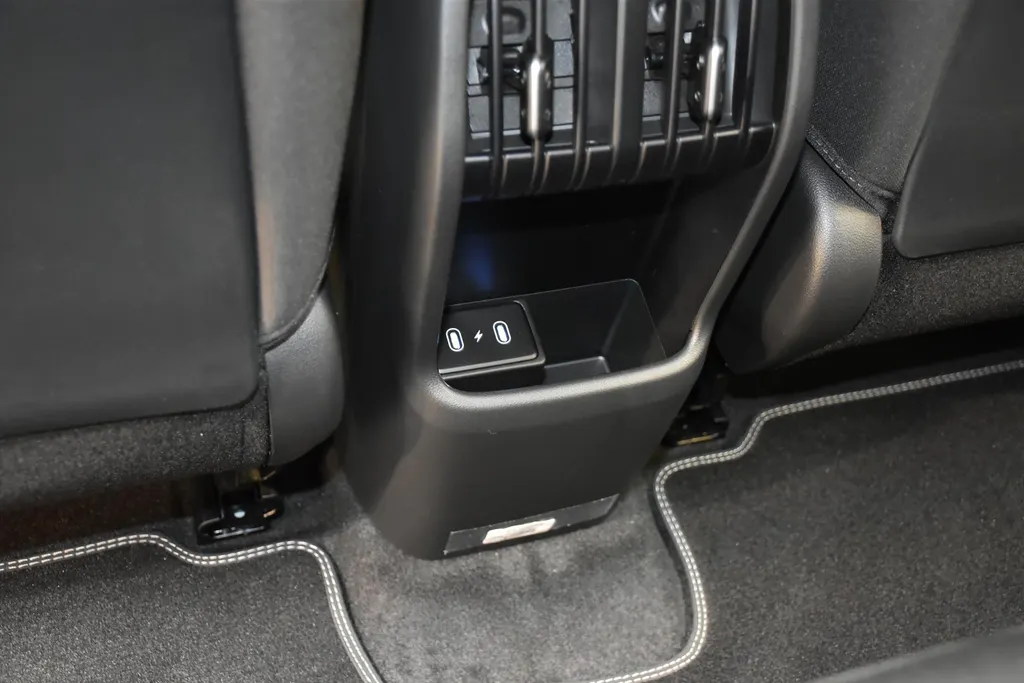 Hyundai Kona 48,6 kWh Pure Edition