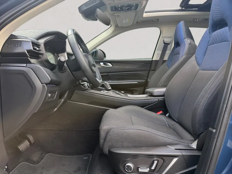 Lynk & Co 01 1.5 | full hybrid | trekhaak 1500kg trekgewicht