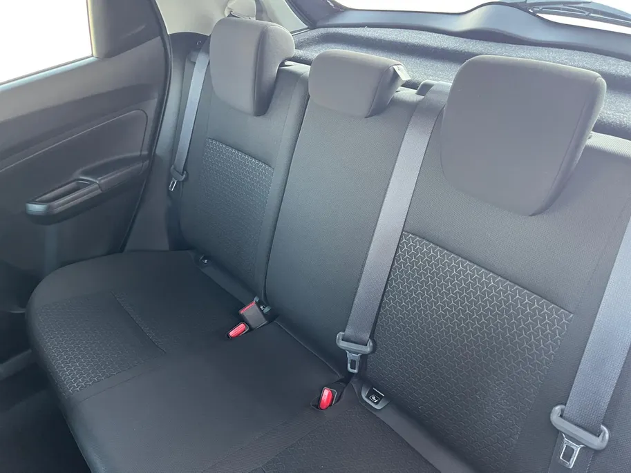 Suzuki Swift 1.2 Select Smart Hybrid | Stoelverwarming | Apple Carplay en Android Auto | Parkeersensoren | Dodehoek detectie