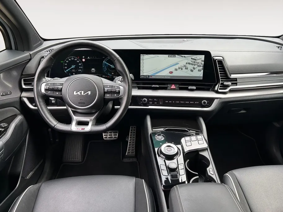 Kia Sportage 1.6 T-GDi Hybrid GT-PlusLine | Apple Carplay / Android Auto | Navigatiesysteem | Elektrisch verstelbare Voorstoelen | Bestuurdersstoel Met geheugen | Stoelverwarming + Stoelkoeling | Stuurverwarming | Elektrisch Bedienbaar Schuif / Kanteldak | Elektrisch 