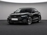 Audi A3 Limousine 35 TFSI S edition 150 PK · Tech plus · Glazen panoramadak · 19' inch Audi sport velgen 5-dubbelspaak-edge anthracietzwart glansgedraaid