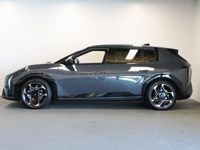 Kia EV4 GT-Line Business Edition 81.4 kWh