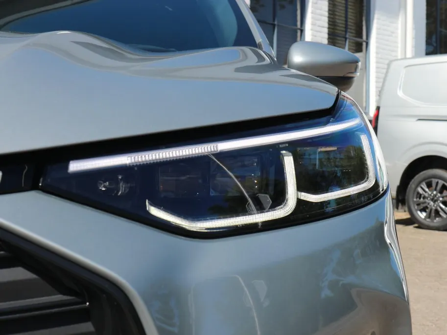 Ford Kuga 2.5 PHEV ST-Line X 243pk | Trekhaak wegklapbaar | Adaptieve LED verlichting | All-Wheater banden