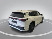 Volkswagen Tayron 1.5 eTSI 204pk DSG Life · Camera · Panoramadak · Apple/Android Car Play · Wegklapbare Trekhaak · 18'' Inch · Garantie t/m 16-11-2030 of 100.000km