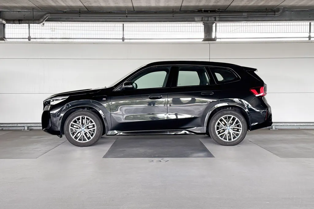 BMW X1 xDrive25e