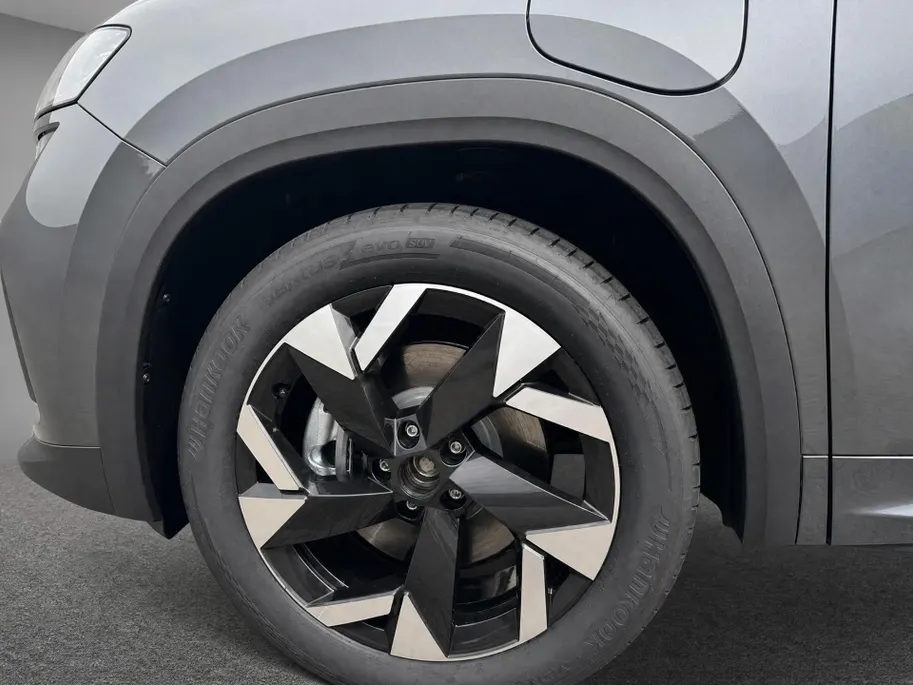 Škoda Kodiaq Sportline Business 1.5 TSI PHEV 150 kW / 204 PK | 19'' velgen | Trekhaak wegklapbaar | 2.000,- inruilbonus!!