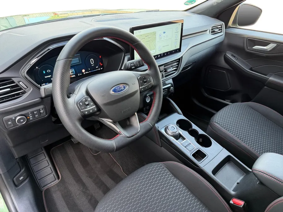 Ford Kuga 2.5 PHEV ST-Line | NL auto | Automaat | Winter pack | Adapt. Cruise control | BLIS | 360 graden camera | Draadloos opladen mobiel | Fabrieksgarantie tot 01-2028 |