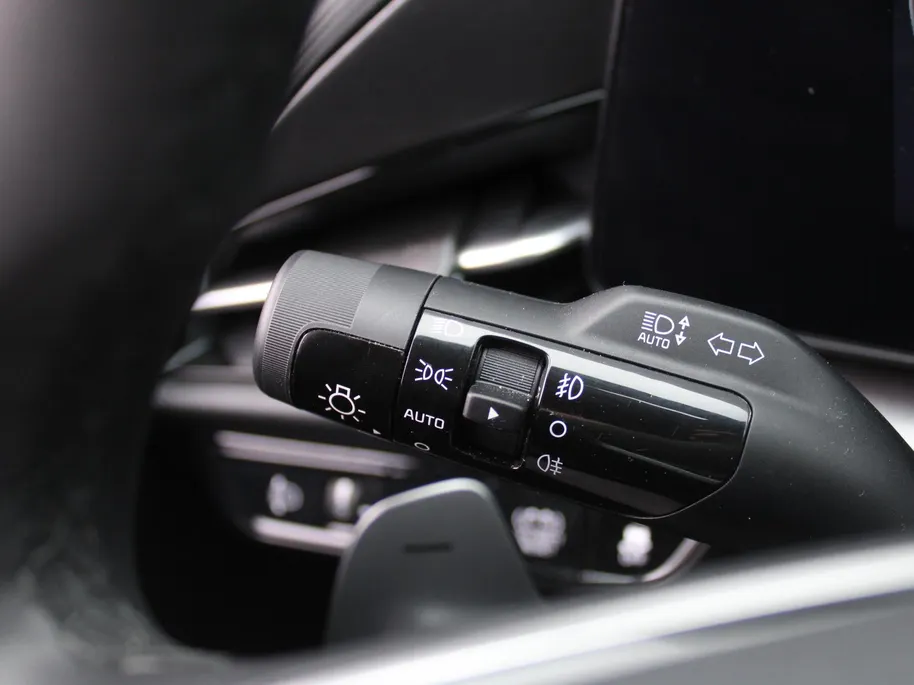 Kia Niro 1.6 GDi Hybrid DynamicLine | BTW Auto | Camera | Cruise adapt. | Clima | 16' LM | Navi | Keyless | Apple Carplay/Android Auto |