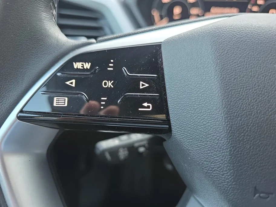 Audi Q4 e-tron 35 Edition 55 kWh | 1e eigenaar | Dealer onderhouden | Android Auto/ Apple Carplay | Adaptieve Cruise Control | Dodehoekdetectie | Navigatie pack | 20'' velgen | 12 maanden garantie