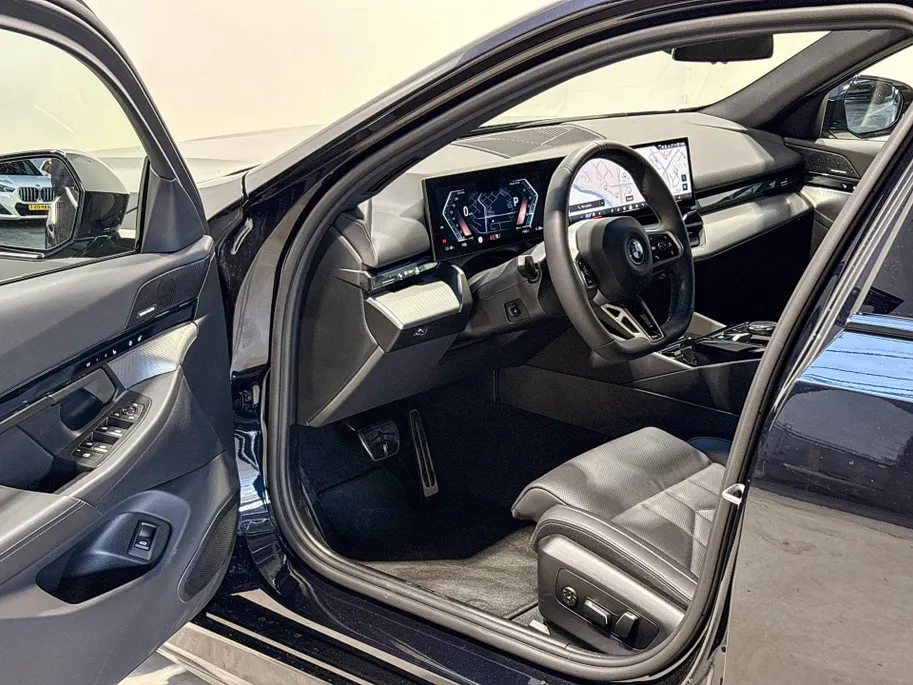 BMW i5 Sedan eDrive40 M Sportpakket Pro Comfort