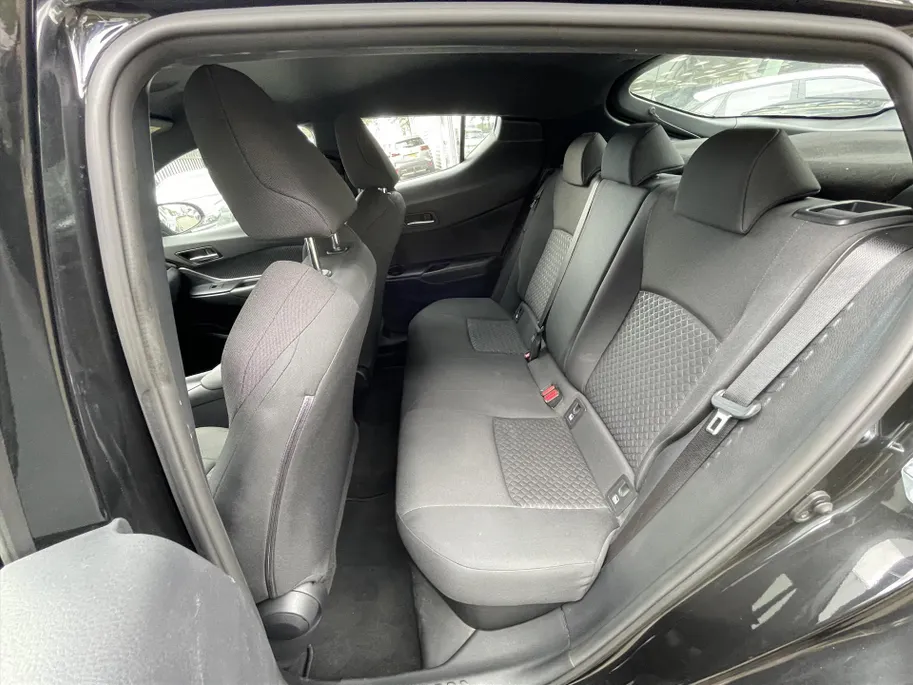 Toyota C-HR 1.8 Hybrid 122pk CVT Active Clima / Cruise / Navi