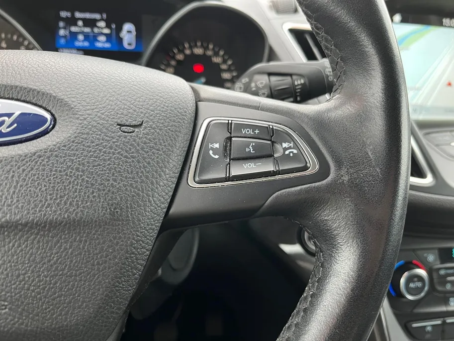 Ford C-MAX 1.0 Titanium |Trekhaak| Apple Carplay/Android Auto| Verwarmde voorruit| 12 maanden Bovag garantie| Nieuwe Apk|