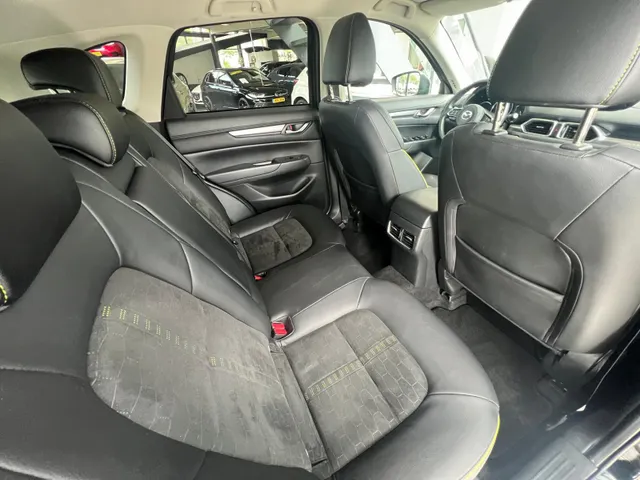 Mazda CX-5 2.0 e-SkyActiv-G M Hybrid 165 Newground AUTOMAAT | TREKHAAK | 360gr. CAMERA | NAVIGATIE | APPLE + ANDROID | HEAD-UP DISPLAY | 19'LM VELGEN | EL.A. KLEP |