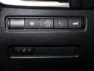 Nissan QASHQAI 1.3 MHEV Xtronic Tekna | 1800kg trekgewicht | Automaat | Trekhaak | 360grd Camera | Apple carplay & Android auto | Stoel-, voorruit- en Stuurverwarming | Head-up display | LM wielen |