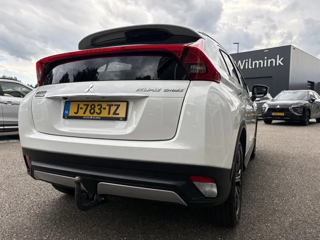 Mitsubishi Eclipse Cross 1.5 DI-T Intense | Trekhaak | Bearlock