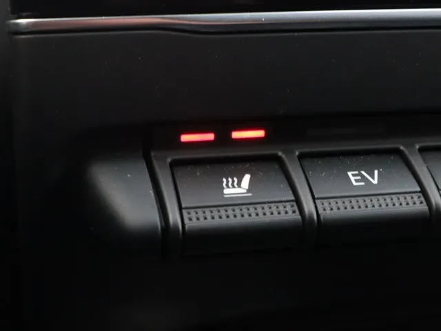 Mitsubishi Colt 1.6 HEV Intense+ Adaptive Cruise | Keyless | Navi