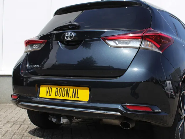 Toyota Auris 1.2T Dynamic | Navi | Cruise | Clima | Trekhaak