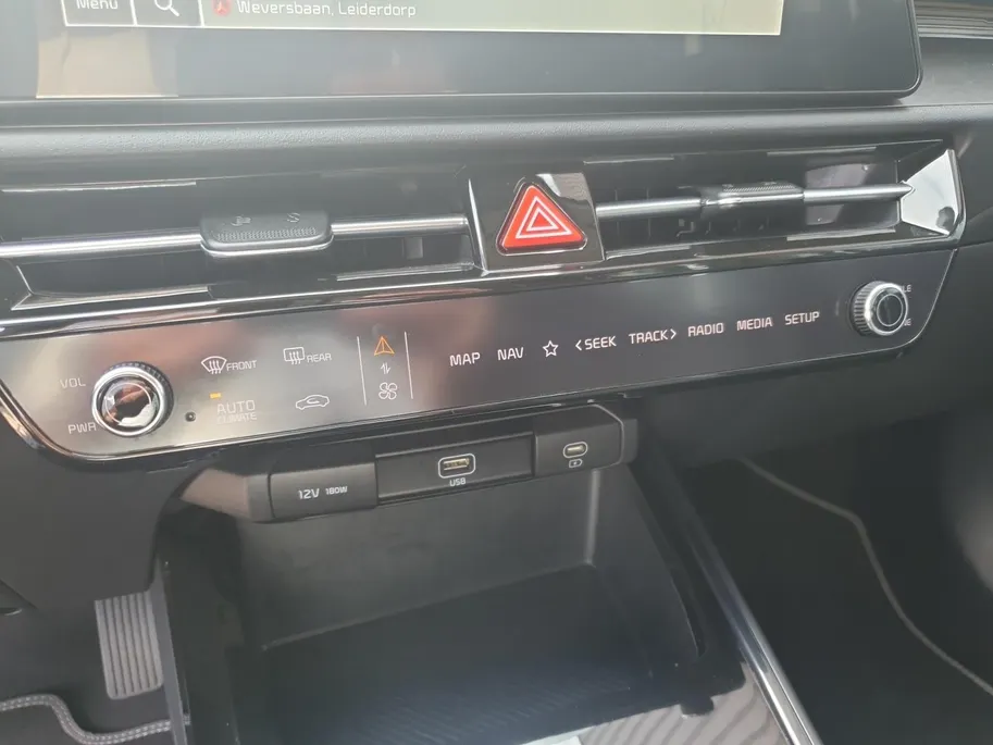 Kia Niro 1.6 GDi Hybrid DynamicLine Edition | Dodehoek detectie | Elektrisch bedienbare best. stoel | Navigatie | Adaptieve cruise control | Apple Carplay / Android Auto | Verbruik 1 op 20!
