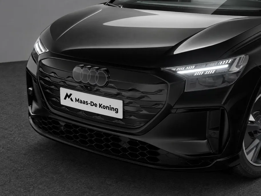 Audi Q4 Sportback e-tron S edition performance 286 PK · Tech plus · Glazen panoramadak · Lederen bekleding