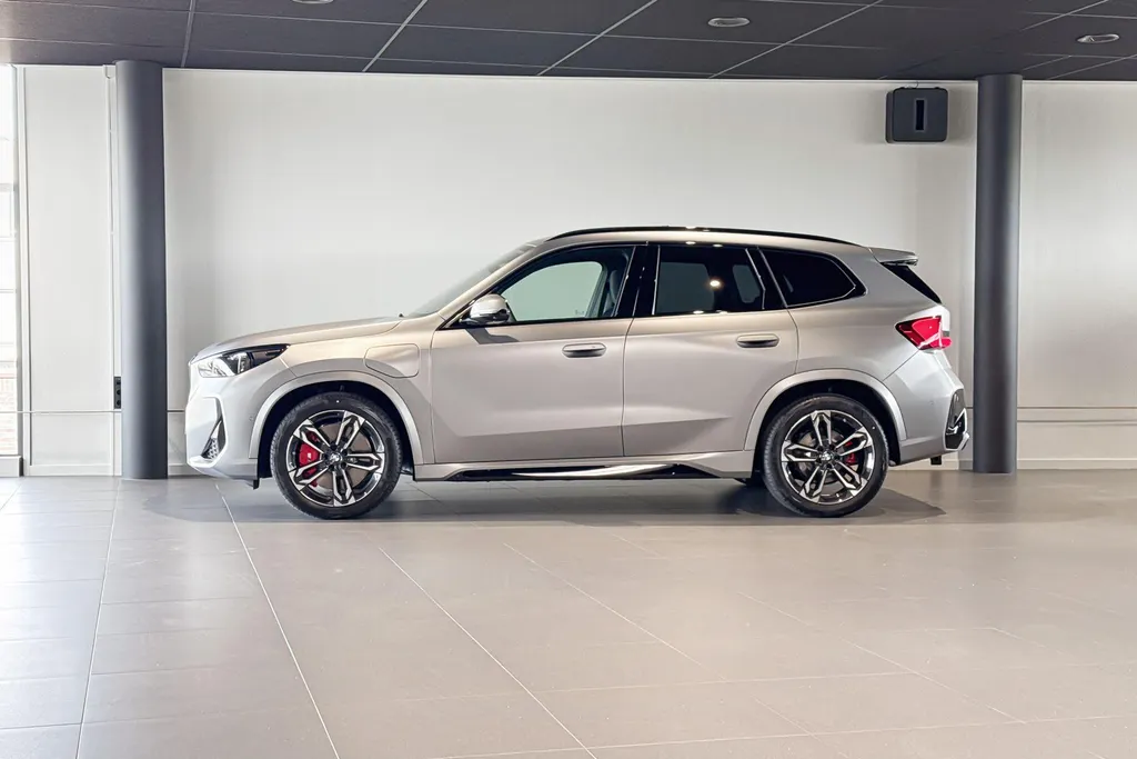BMW X1 xDrive25e