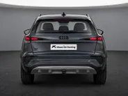Audi Q3 e-hybrid Advanced edition 272 PK · Trekhaak elek. wegklapbaar · Stuurwiel verwarmd · Lichtmetalen 18'' inch velgen
