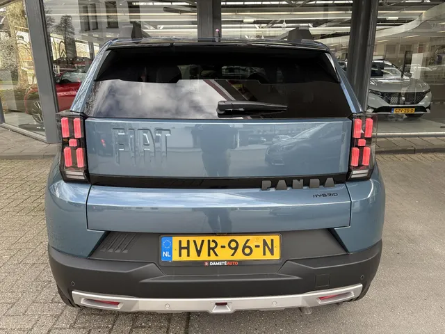 Fiat Grande Panda 1.2 Hybrid La Prima