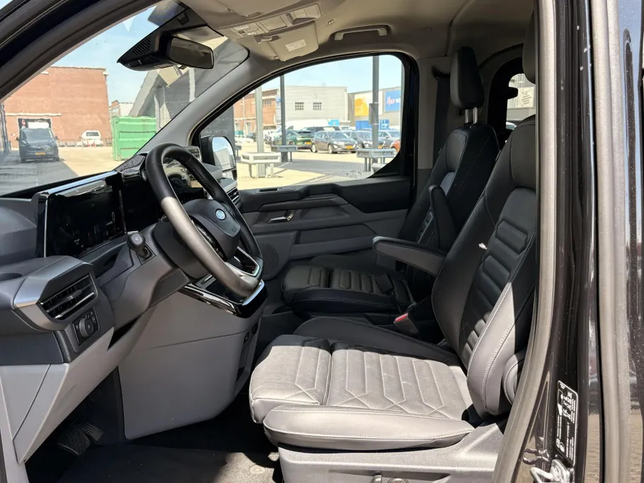 Ford Transit Custom Tourneo 340 2.5 PHEV L2H1 Titanium X 1850 KG Trekgewicht I LUXURY PACK I TREKHAAK I DRIVER ASSISTANCE PACK I APPLE CARPLAY / ANDROID AUTO I