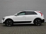 Kia Niro EV Edition Advanced 64.8 kWh | Stuur-/stoelverwarming | Elektr. stoelverstelling | Camera | Cruise adapt. | 17'LM | Clima | 17% bijtelling |