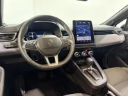 Renault Clio 145PK E-Tech Full Hybrid Techno Automaat | 1e eigenaar | Camera | Parkeersensoren | Climate Control | Apple CarPlay/Android Auto | Cruise Control | Lichtmetalen Velgen | Full LED | Digital Cockpit |