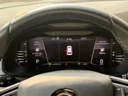 Škoda Kamiq 1.0 TSI Business Edition | Navi | Parkeersensoren V+A | Virtual Cockpit | Lichtmetalen Velgen | Premium Sound System | Keyless Go | Apple Carplay | Android Auto | 12 maanden Bovag Garantie