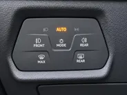 SEAT Leon Sportstourer FR Business 1.5 eHybrid 150 kW / 204 PK Station | Panorama dak | Matrix lichten | Metallic Lak | Herwaardering!!