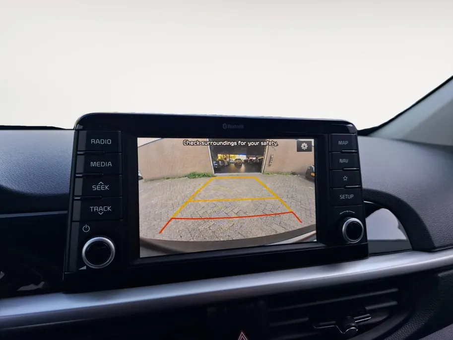 Kia Picanto 1.0 CVVT ComfortPlusLine Navigator | ACHTERUITRIJCAMERA | AIRCO | NAV | TELEFOON | LM VELGEN |