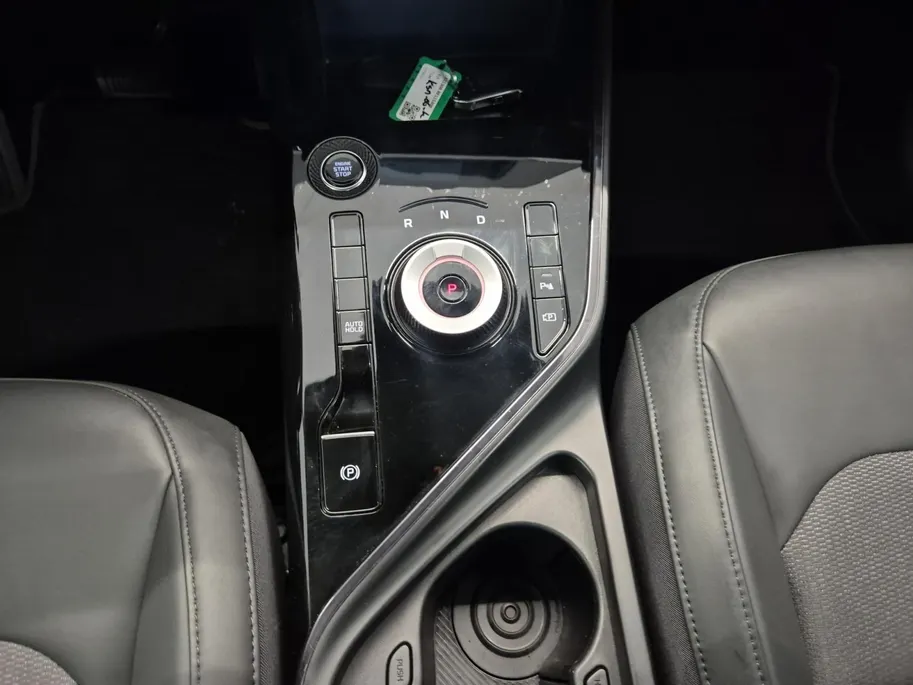 Kia Niro 1.6 GDi Hybrid Dynamicline | Airco | Navi | Camera | Elektrische bestuurdersstoel | Privacy Glass | Dodehoek assistentie